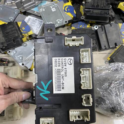 马自达6BCM控制单元马六B70中控锁模块行车防盗电脑GV2W/S 67560