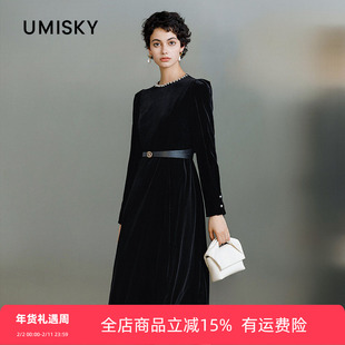 umisky优美世界专柜同款冬季黑色丝绒收腰中长款连衣裙SK4D1803