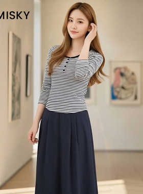 优美世界旗下女装条纹长袖上衣半裙两件套LM4D2039