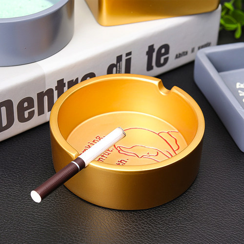 轻奢烟灰缸创意个性潮流防飞灰车载家用办公室雪茄大号简约大气