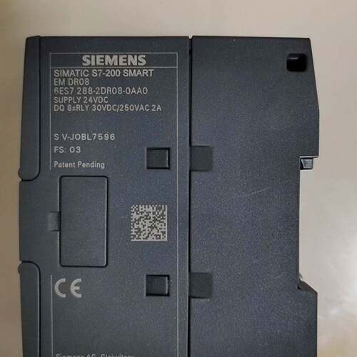 维修200SMART EM DR08，， ，，西门子模块缺一个端子成色很新?