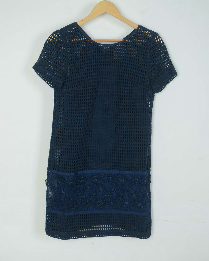 circle镂空气质百搭直筒裙