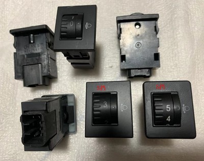 长安欧诺睿行灯光调节开关