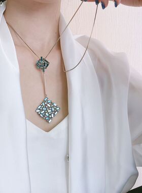 欧比雅比轻奢毛衣链2025新款潮简约百搭风超闪高级水晶长款项链女