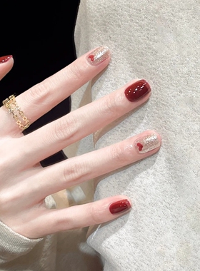 冬日美甲手工穿戴甲短款定制高级感红色圣诞新年款爆闪日常指甲贴