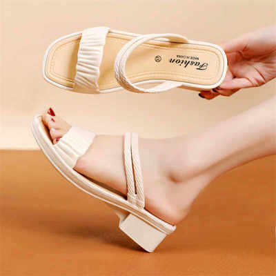 意尔康2026新款夏季粗跟上班不累脚配裙子凉拖鞋百搭两穿休闲粗跟
