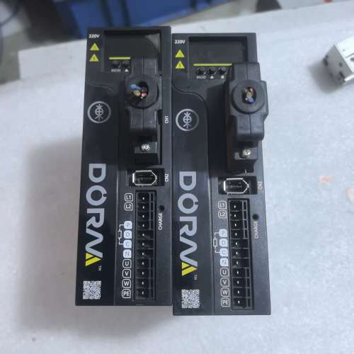 适用东菱伺服驱动器两个，型号：400WDS2P-04AS，实图拍议价
