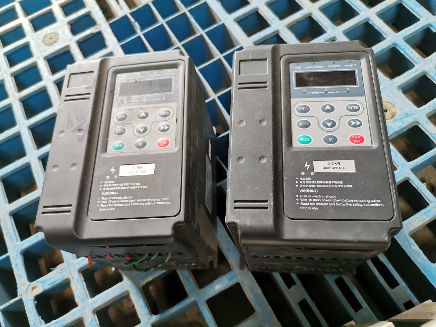 佳乐变频器580-1r5g-4-5010 1.5kw 保功能 实物图