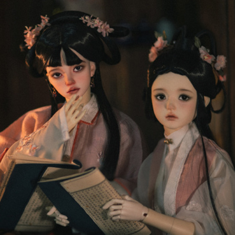 魏萌萌FidMari裸娃4分bjd