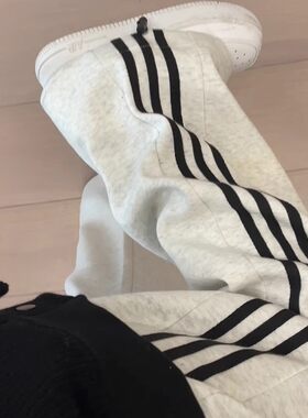 白灰色运动裤女秋季直筒阔腿裤子