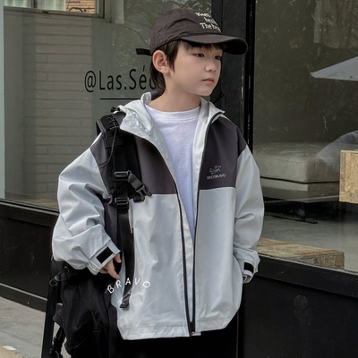 布芮欧2025春男童冲锋衣外套儿童