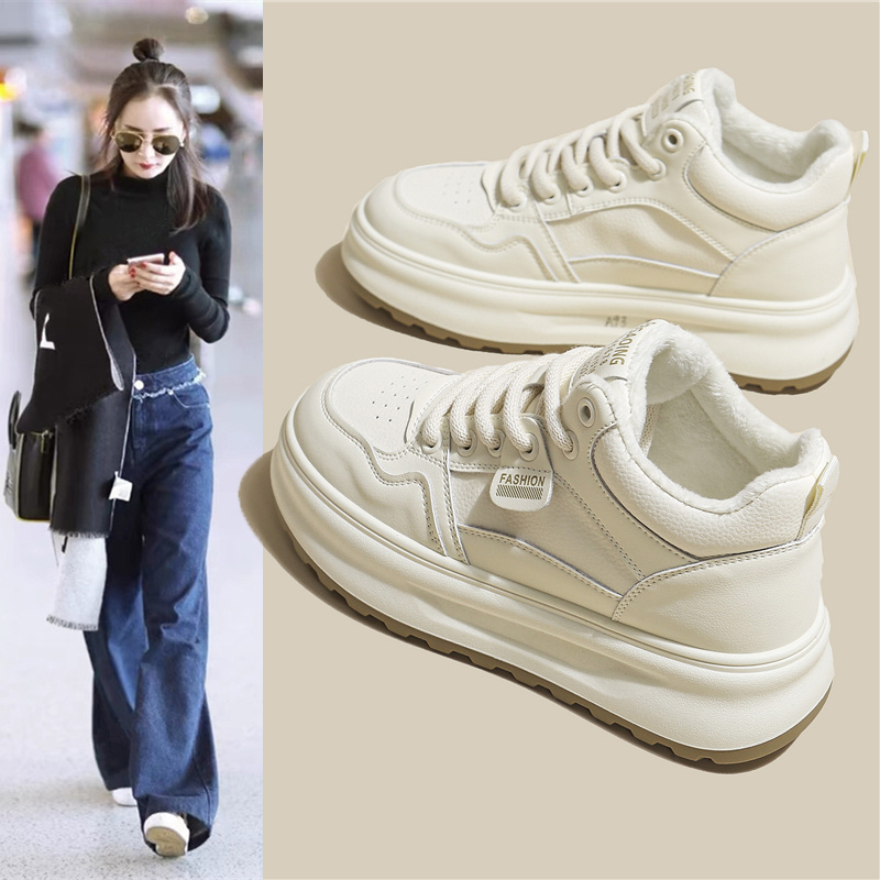 【甄选推荐】高帮小白板鞋女厚底