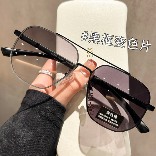 高清尼龙感光变色太阳眼镜男士日夜两用抗UV太阳眼镜眼镜男开 车