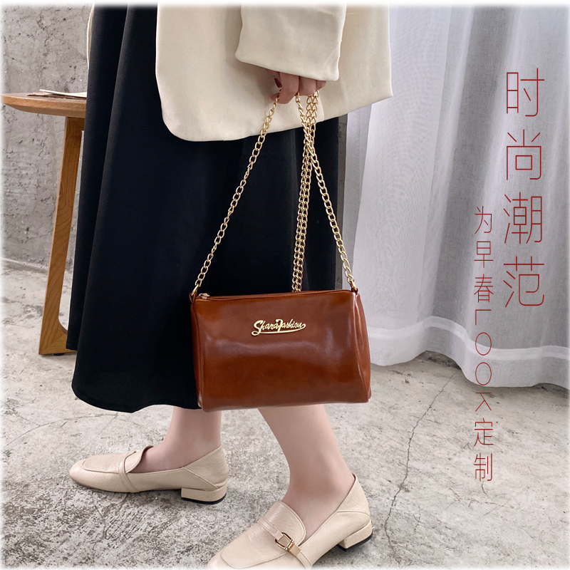 包包2020春夏新款潮小ck女包斜挎包仿真皮简约女包单肩链条包