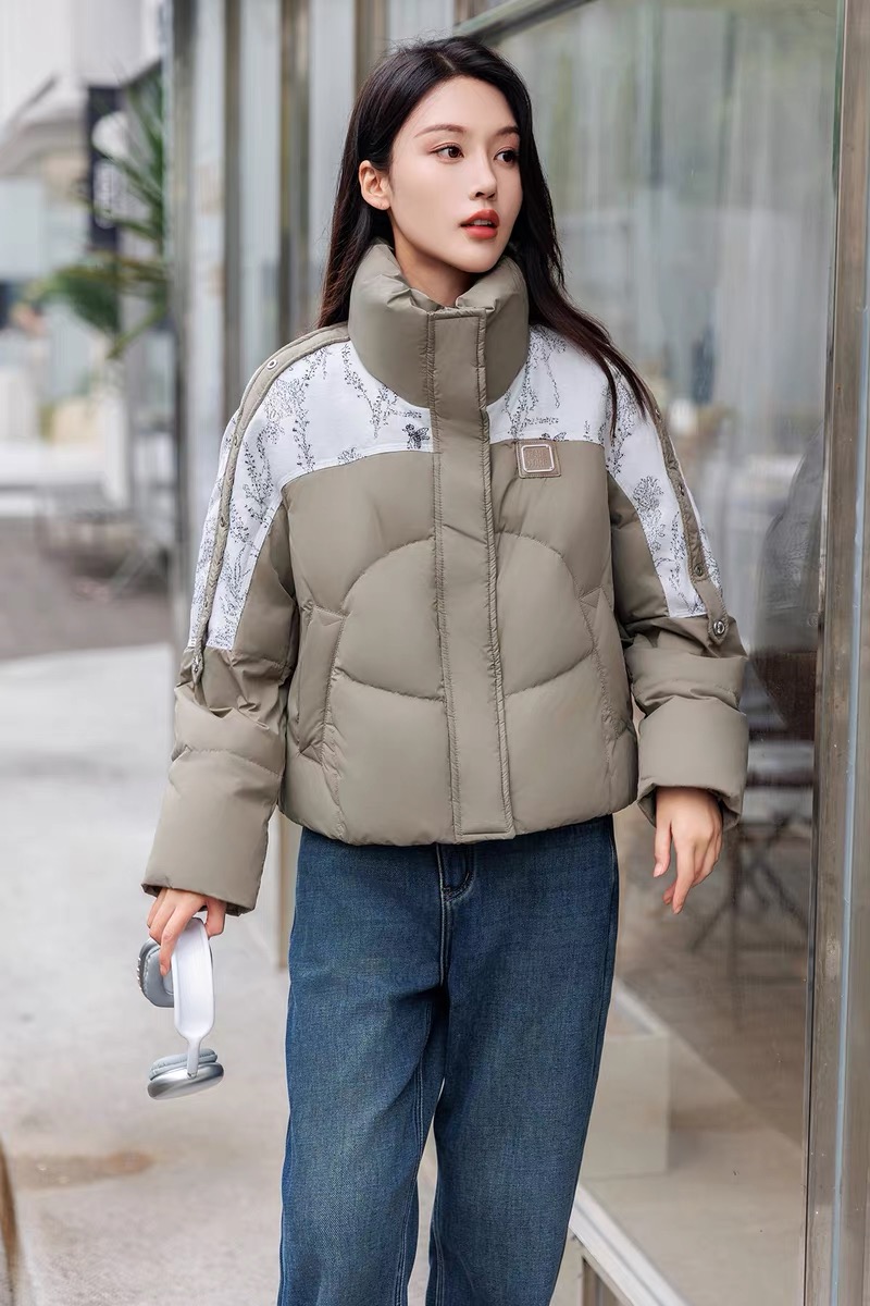 印花拼接撞色立领羽绒服女短款2025冬季新款加厚时尚90鸭绒外套