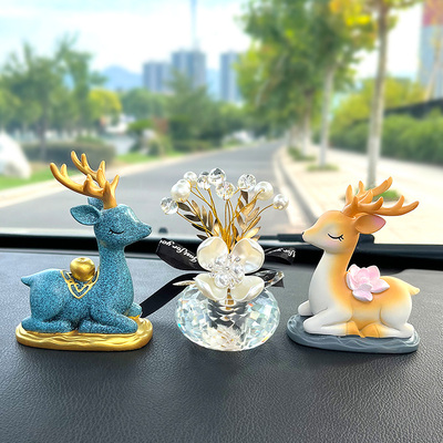 一路平安鹿车载可爱摆件