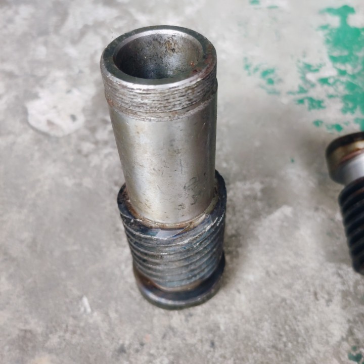 沈阳 安阳 镇江 柳州车机床厂C630床配件6047蜗杆总长177内孔32机