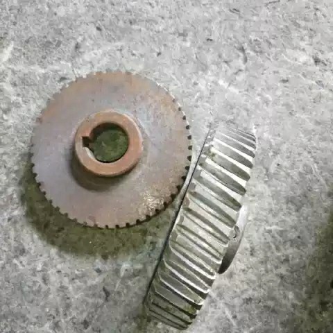 上海江宁机床厂Q13219管子螺纹车床配件蜗轮Z48/M.5/内孔30/K6