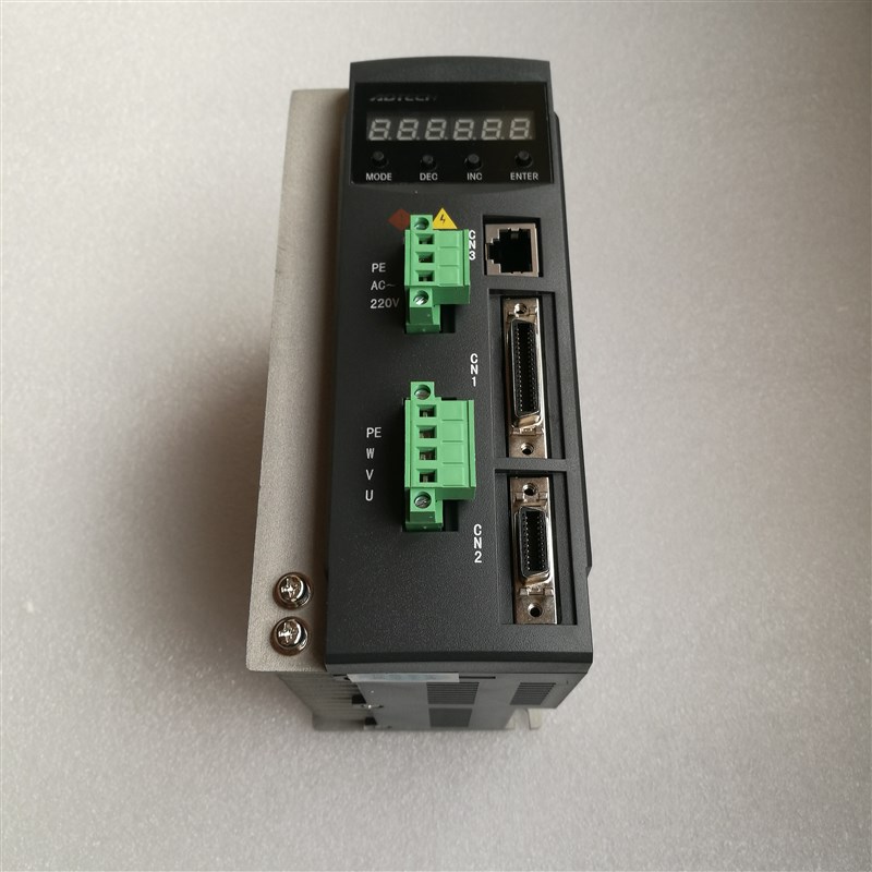 QS7AA020M 交流伺服驱动器