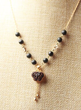 新中式复古降真香6mm蝴蝶项链女夏国风长款吊坠小众设计精品锁骨