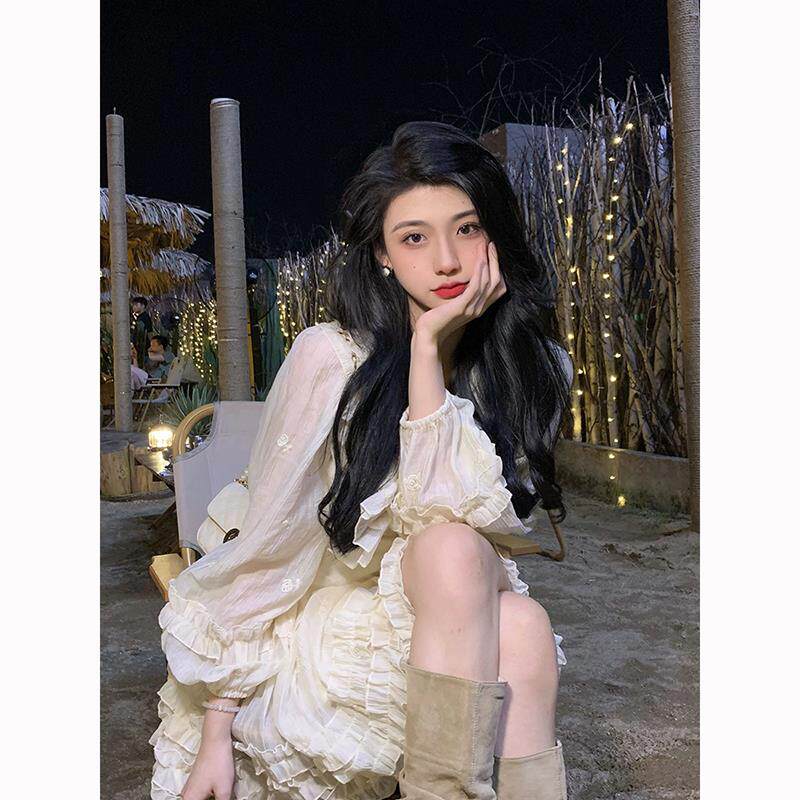 春夏温柔系穿搭高级感超好看洋气减龄杏色长袖连衣裙子女装小个子