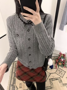 毛衣外套女秋冬软糯百搭针织衫 欧韩时尚 蜜熊绒麻花设计感圆领短款