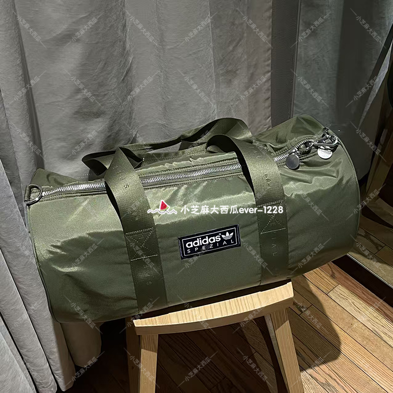 adidas三叶草秋冬系列运动单肩包