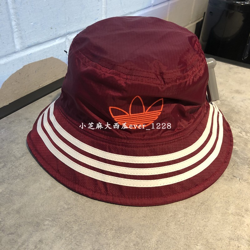 adidasadidas空心logo渔夫帽