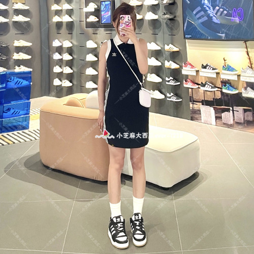 adidas无袖运动连衣裙