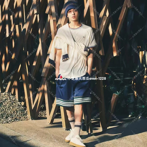 adidas三叶草休闲罗纹短袖T恤