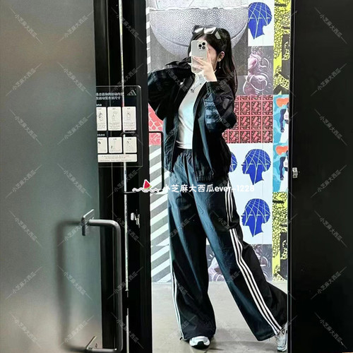 adidas三叶草宽松阔腿运动裤