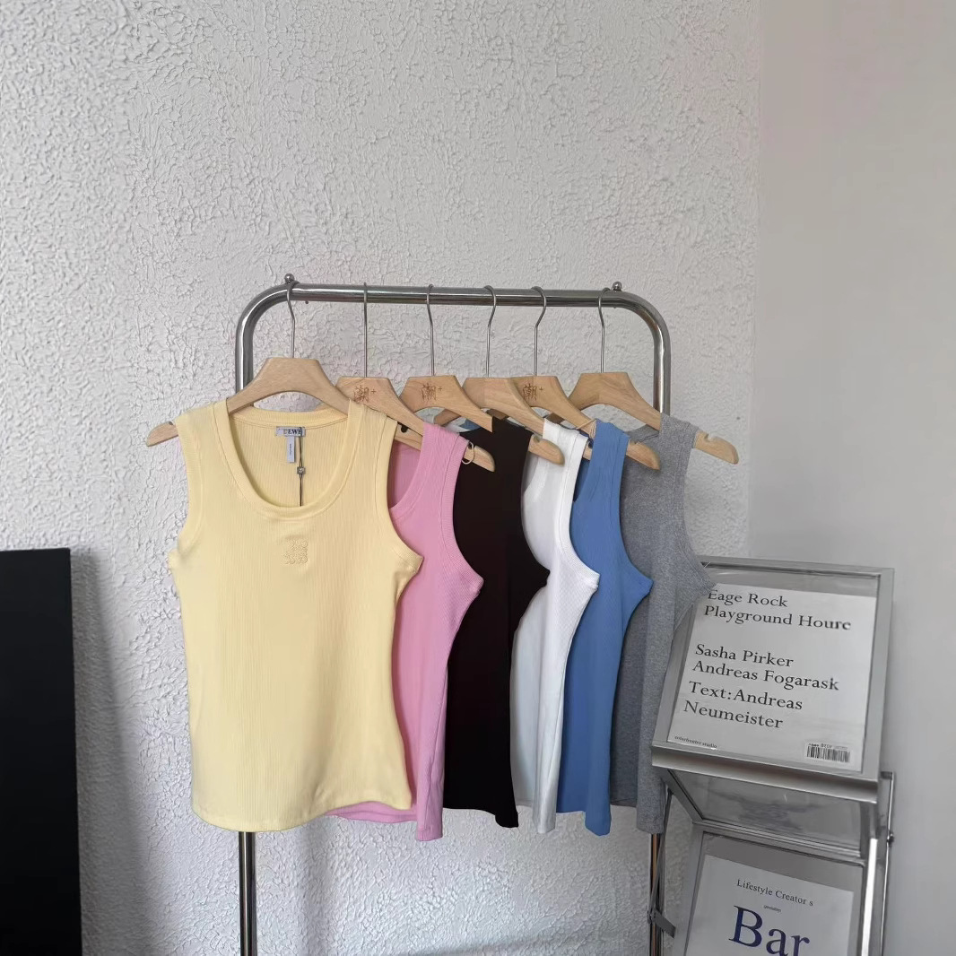 罗+新款胸前字母刺绣LOGO休闲百搭圆领无袖吊带修身背心T恤女