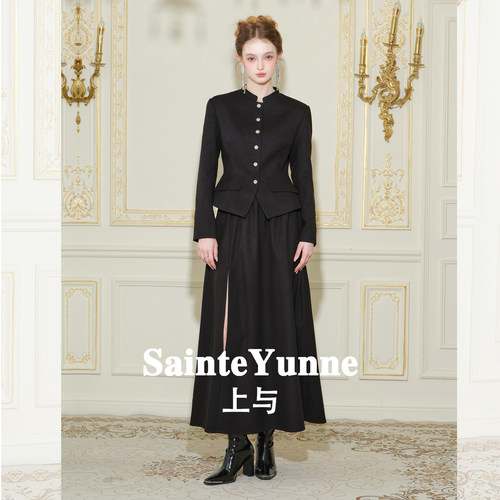 小立领收腰银色钻扣外套