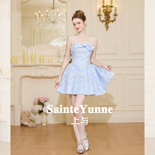 SainteYunne上与【春日油画】春夏蝴蝶结领显瘦蓬蓬短连衣裙LQ913