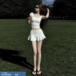法式巨好看气质白色连衣裙子女夏季2026年新款超火小众不撞款套装