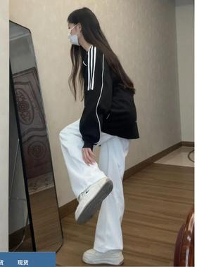 白色牛仔裤女秋冬2025新款初中高中学生版型超好看的小个子阔腿裤