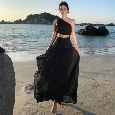 海岛穿搭清冷感长裙三亚度假拍照斜肩连衣裙泰国巴厘岛露腰沙滩裙