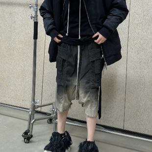 RO风暗黑高街渐变洗水喷色做旧双环短裤吊裆哈伦牛仔五分裤男
