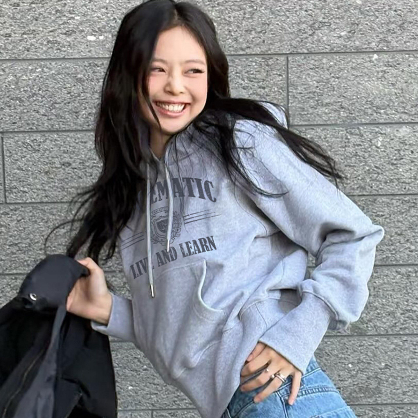 金智妮jennie同款韩版宽松慵懒风灰色连帽卫衣女2025秋冬爆款上衣