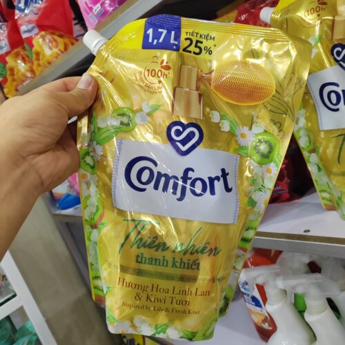 越南Comfor衣物柔顺剂家纺铃兰奇异果护理液持久留香防静电1.7L