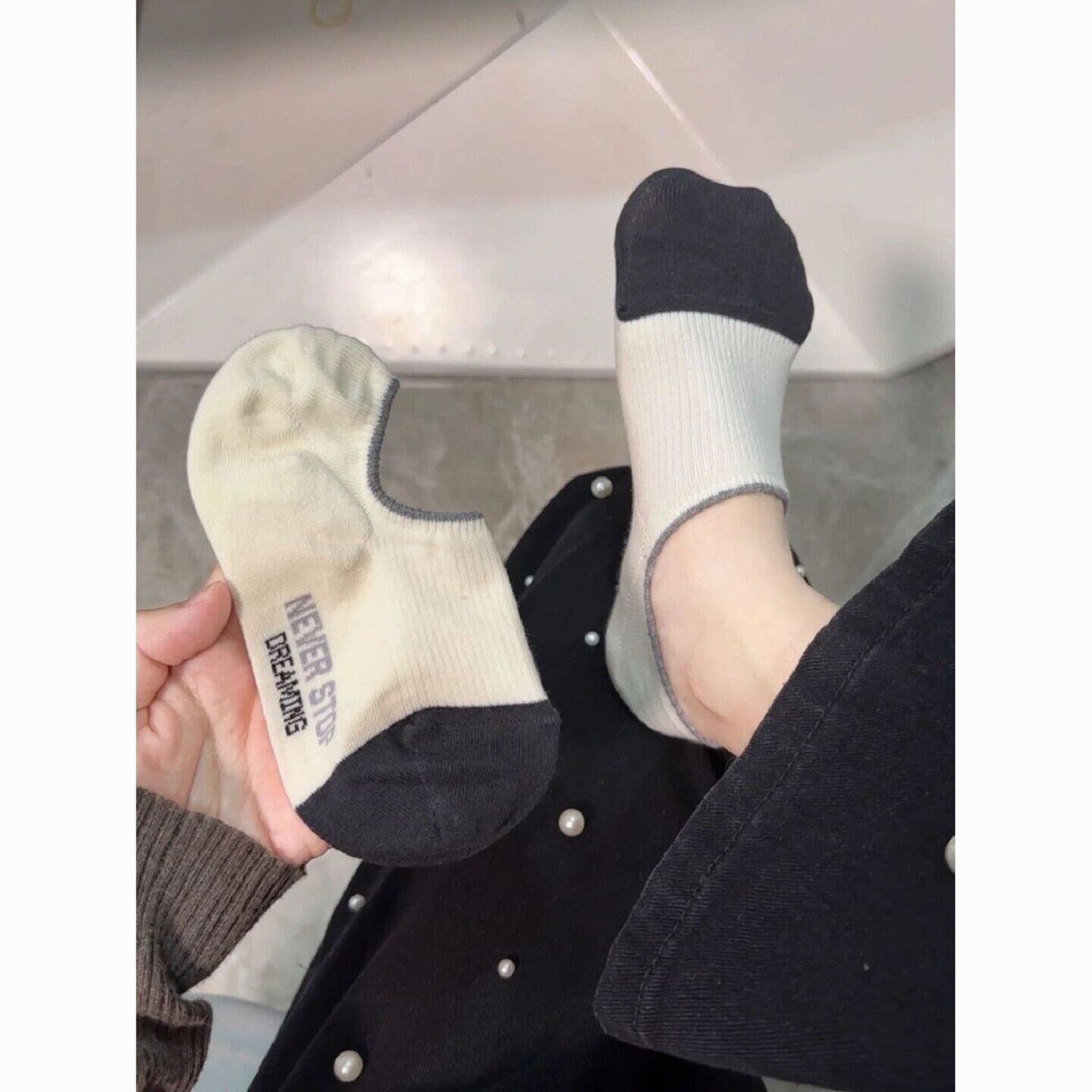 韩国东大门新款拼色字母袜子女潮简约大方学院风船袜隐形短袜黑白