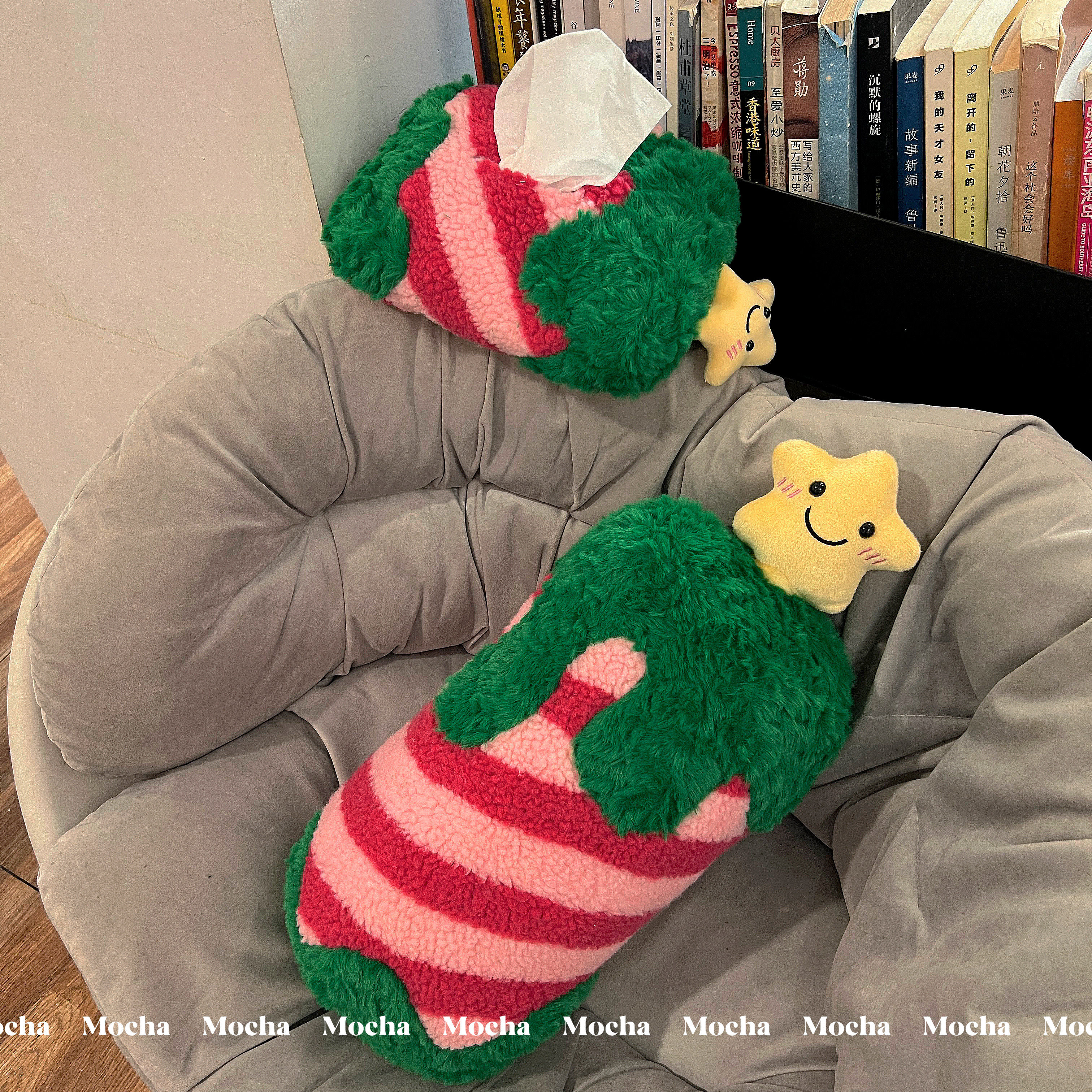 可爱卡通毛绒条纹抱枕