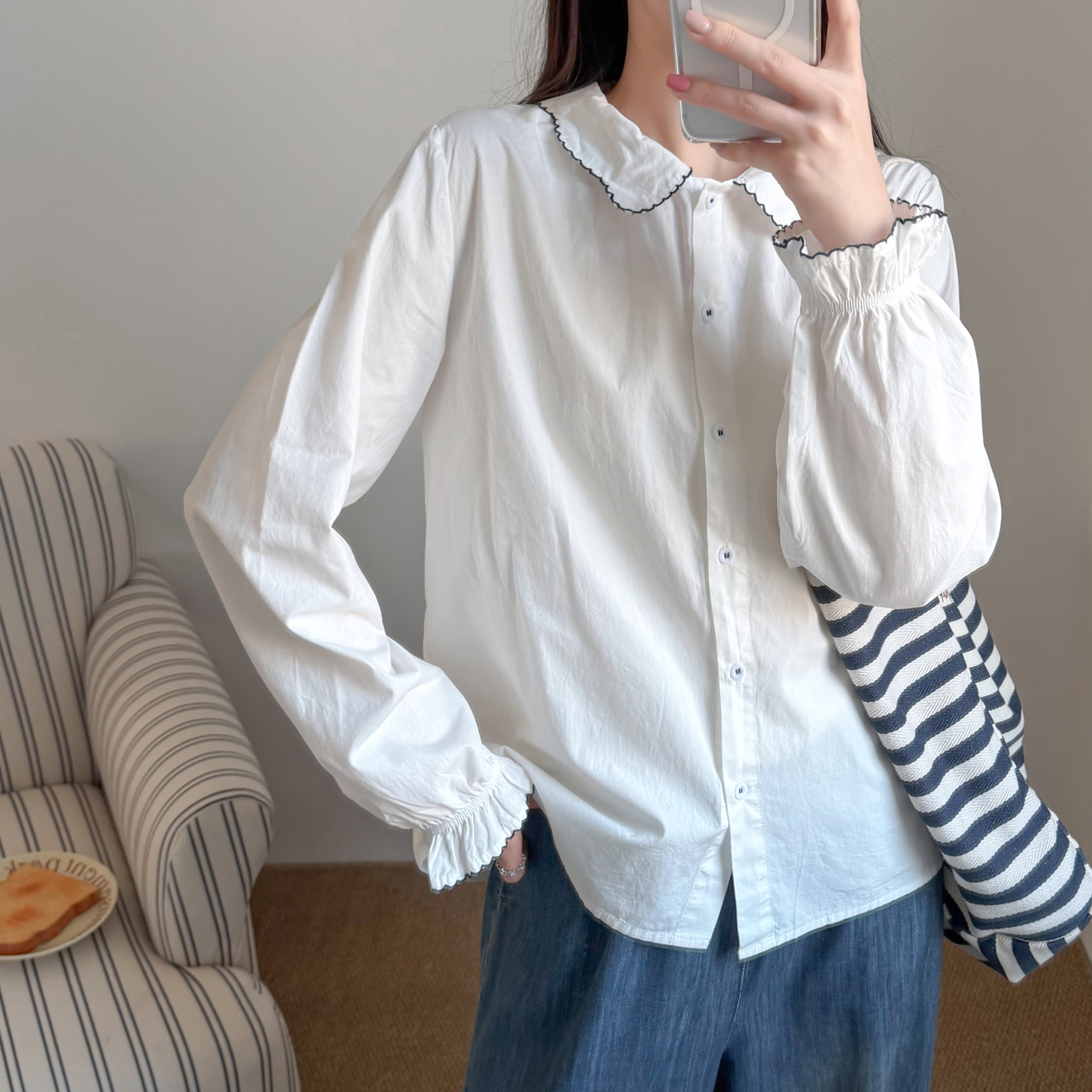 文艺娃娃领刺绣衬衫女长袖白色纯棉修身百搭学院风上衣木耳边衬衣