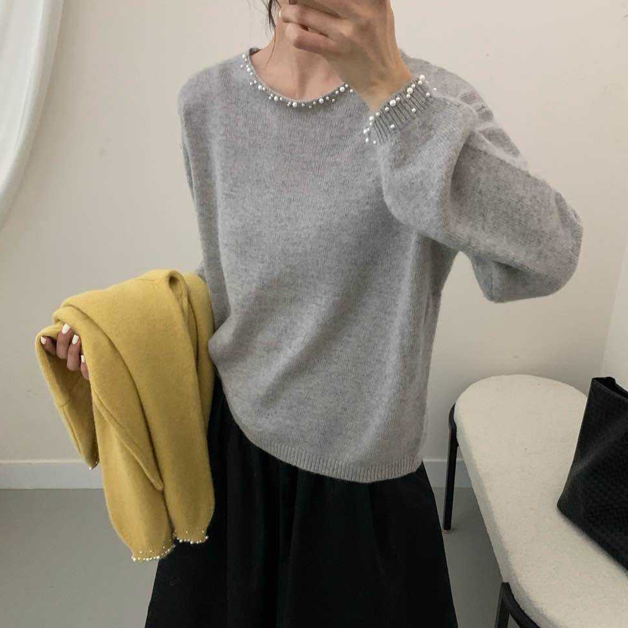 圆领钉珠毛衣女长袖宽松休闲百搭针织衫上衣柔软珍珠打底衫毛线衣