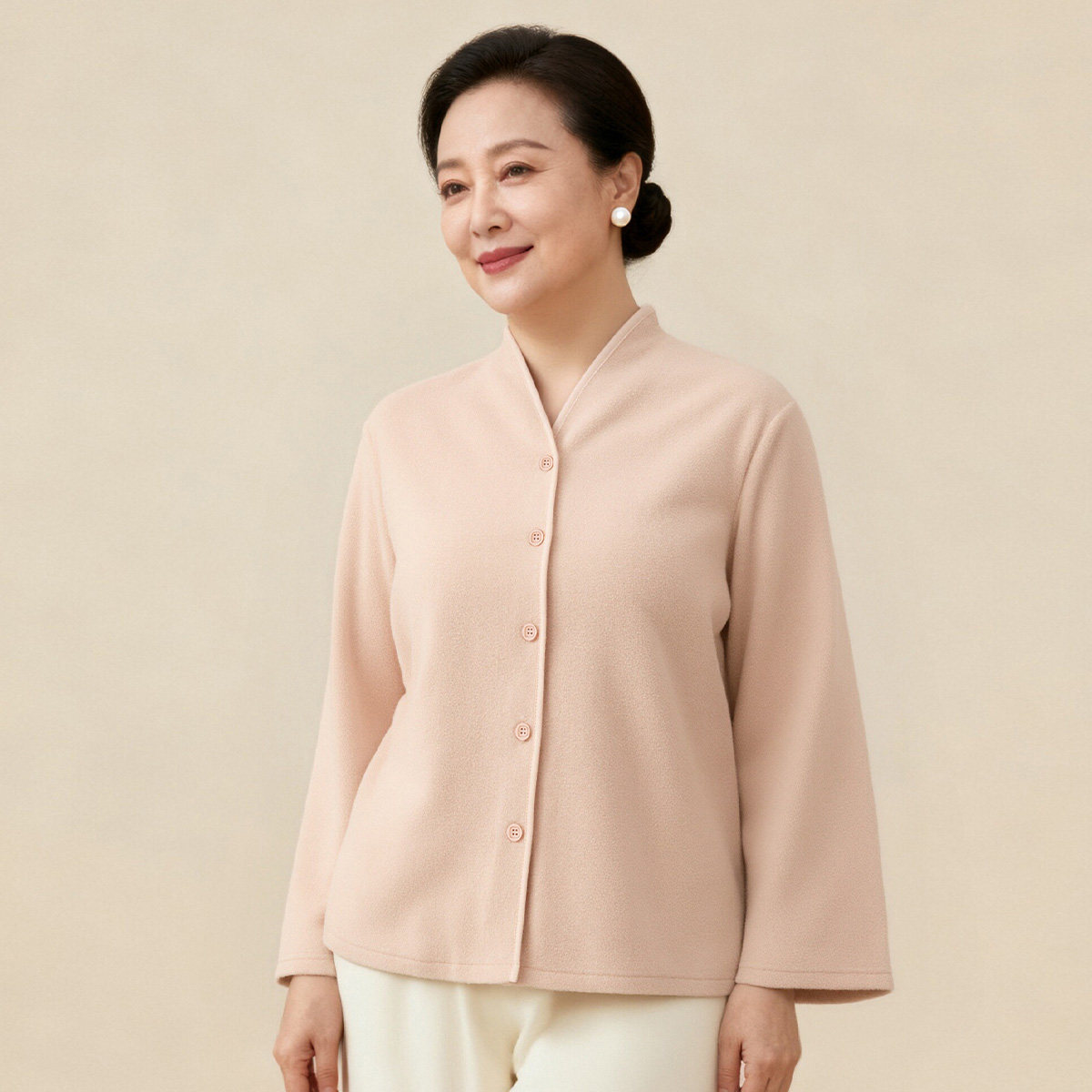顶呱呱女士摇粒绒开衫V领保暖上衣中老年轻盈蓬松可外穿单件上衣