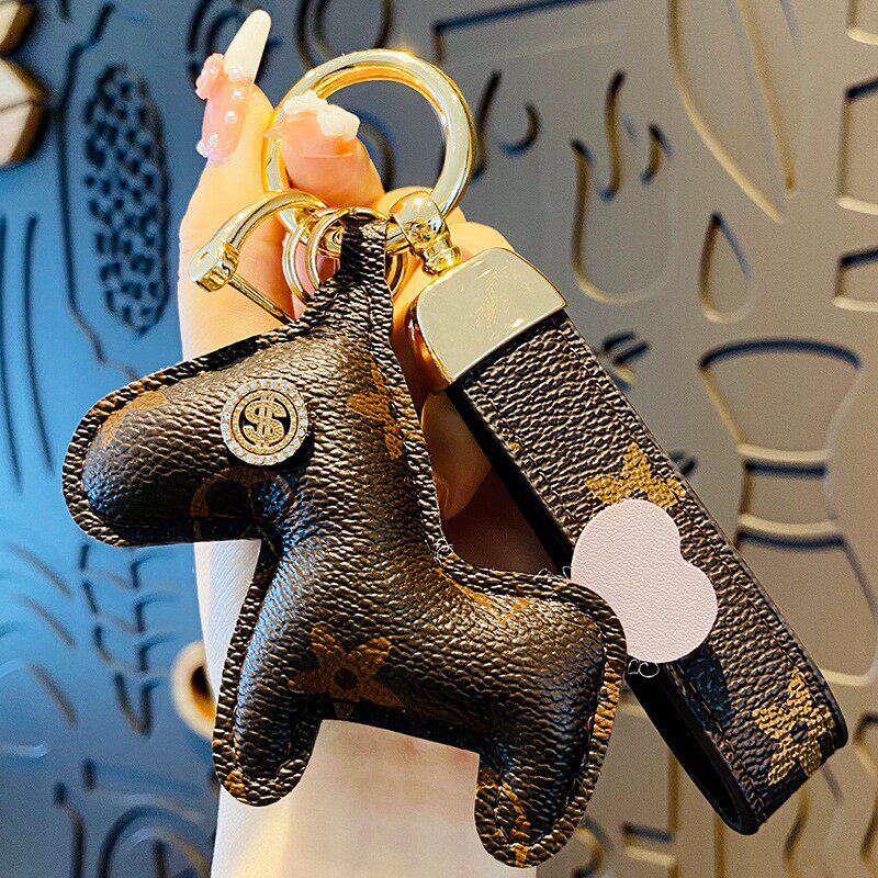 LV&GEDETE 老花钥匙扣老虎小马公仔玩具汽车锁匙链包包挂饰钥匙链