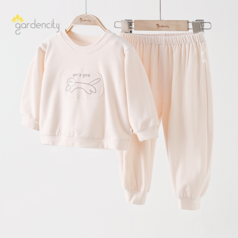 婴儿家居服套装秋冬季德绒保暖
