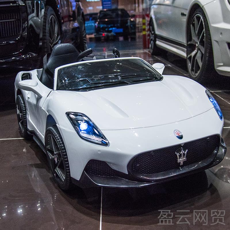 正品儿童电动坐车汽车四轮跑车遥控具玩车可男人大小女孩双驱宝宝