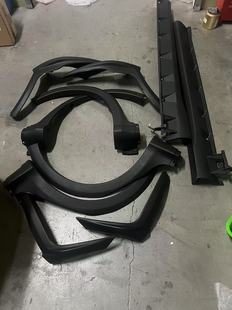 叶子板轮眉护板杠护板杠轮眉即拍送卡扣 酷玩版 铃木雨燕13款 纪念版