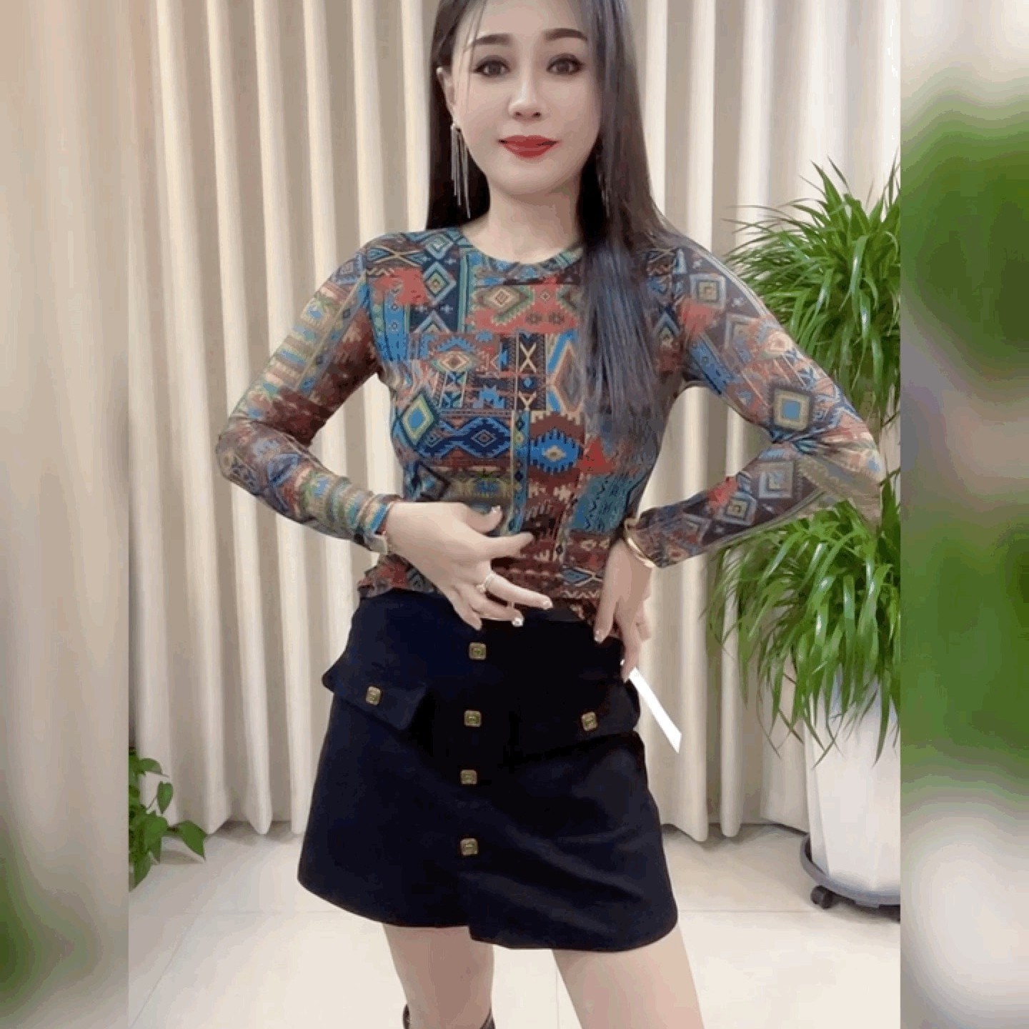 修身长袖t恤圆领百搭设计感洋气内搭打底衫民族风蕾丝网纱上衣女